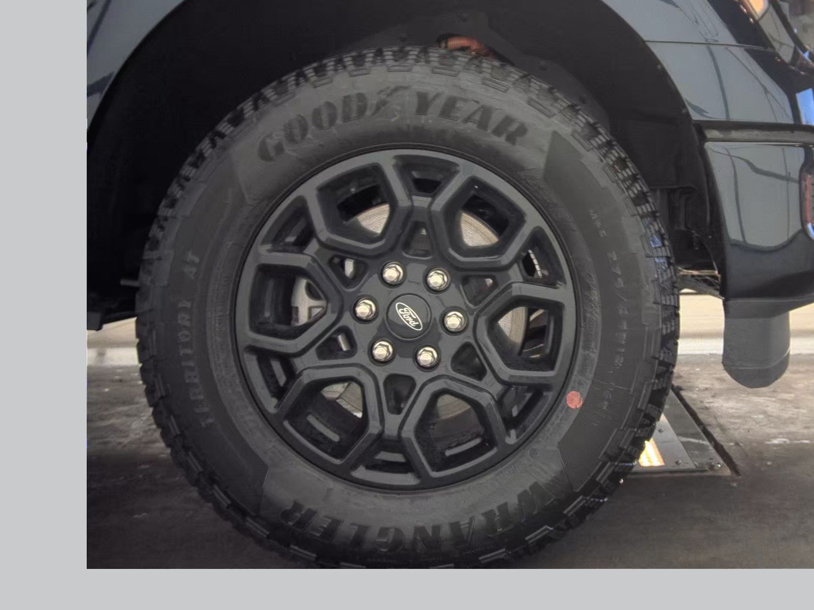 2025 Ford F-150 Hybrid XLT AWD