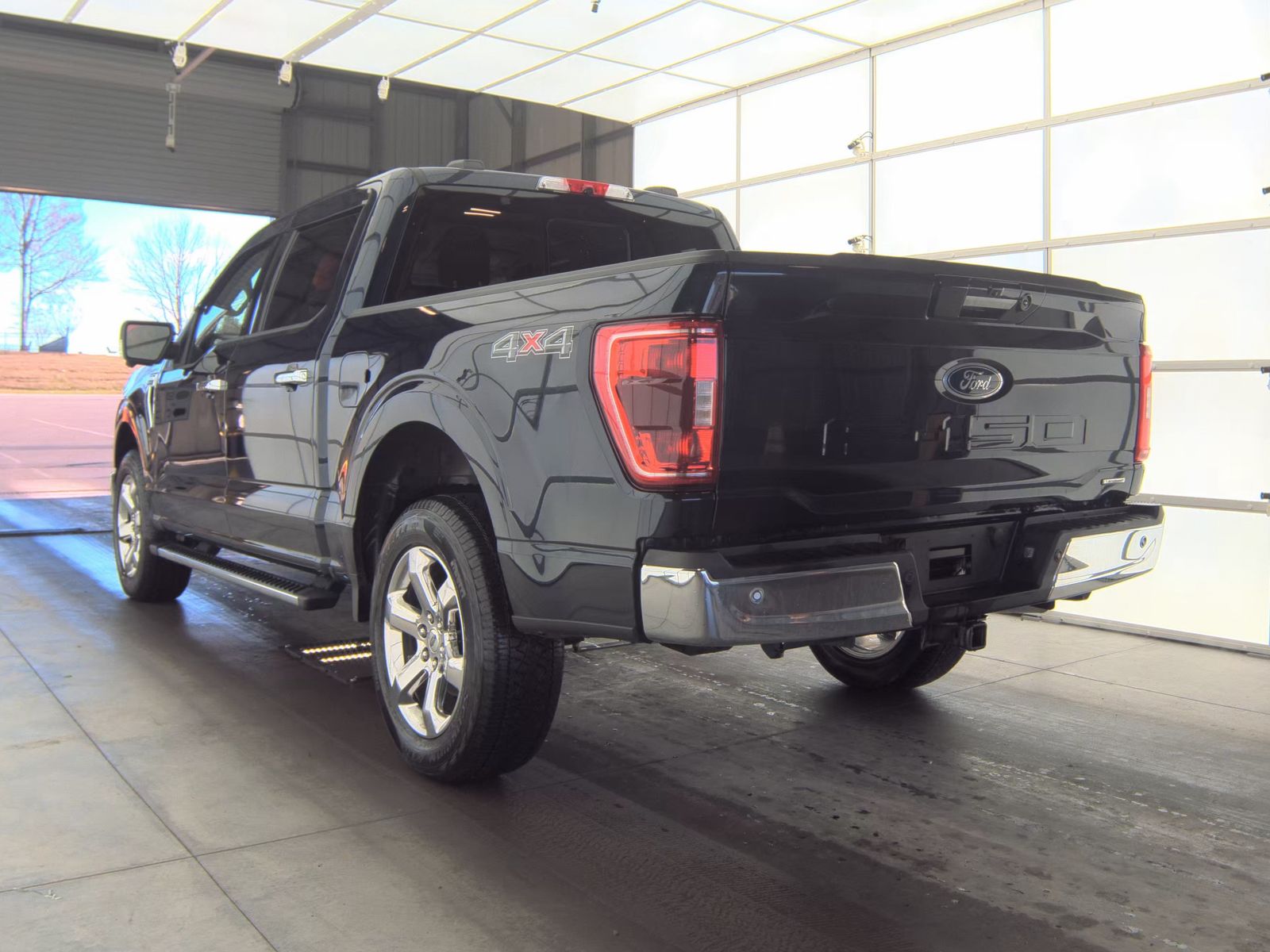 2023 Ford F-150 XLT AWD
