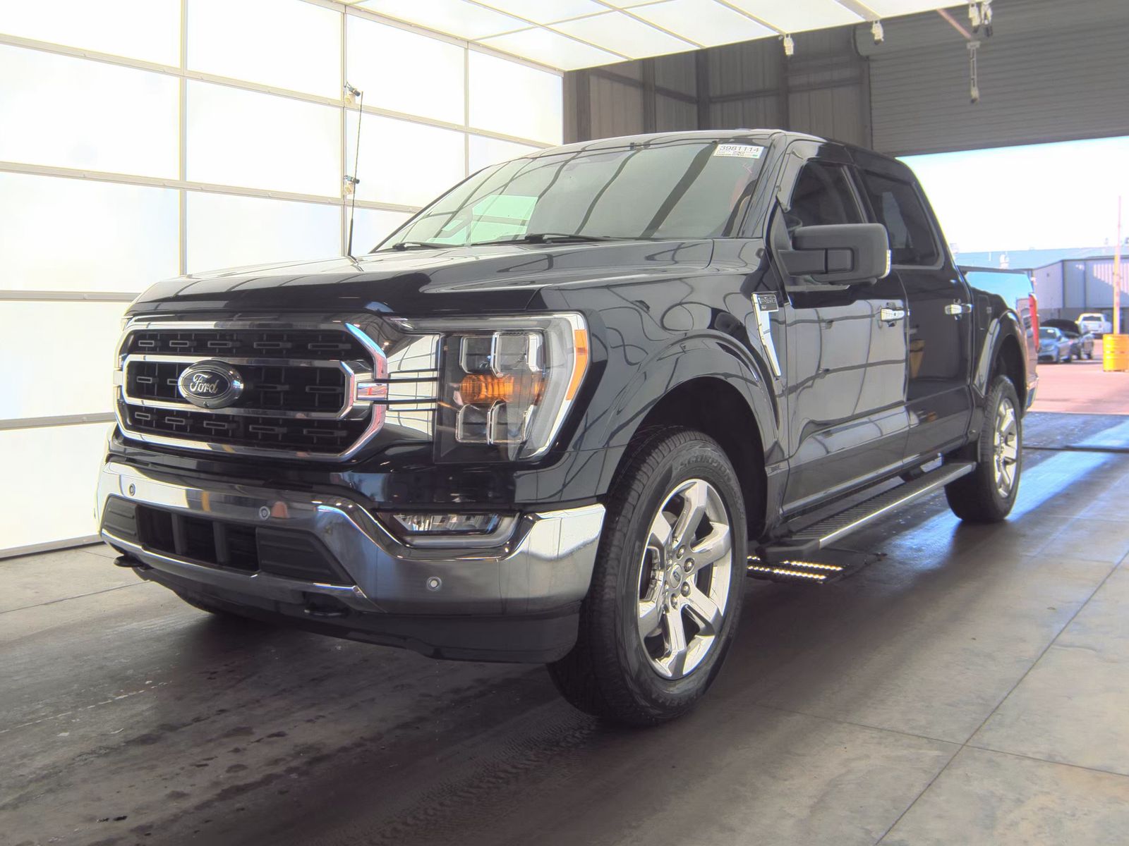 2023 Ford F-150 XLT AWD