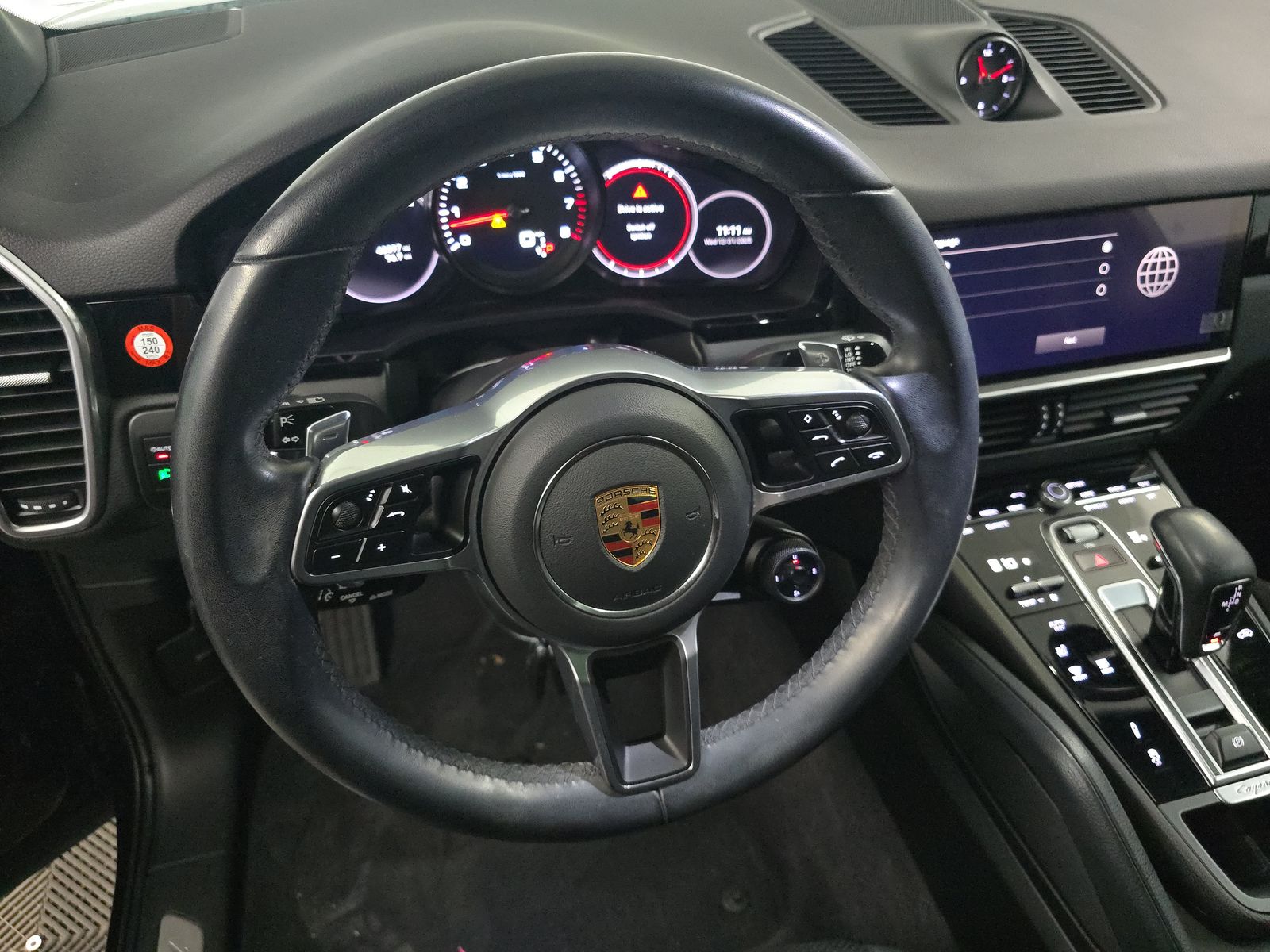 2023 Porsche Cayenne Platinum Edition AWD