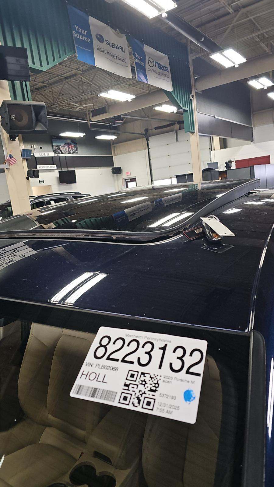 2023 Porsche Macan Base AWD