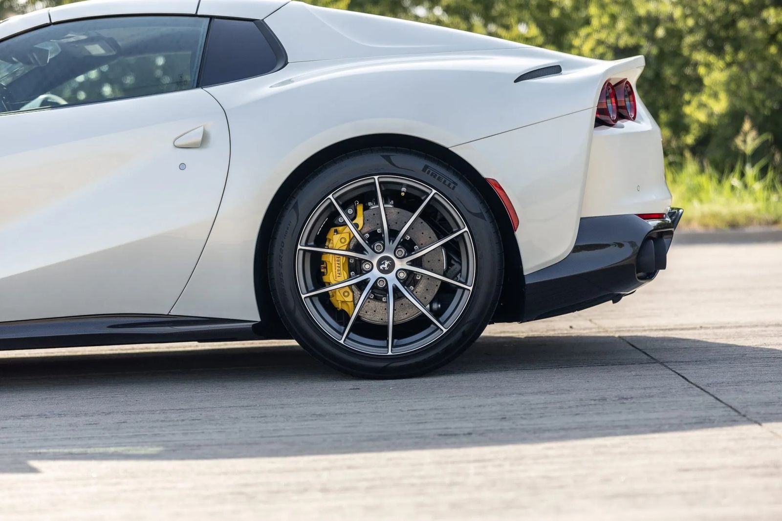 2021 Ferrari 812 GTS RWD