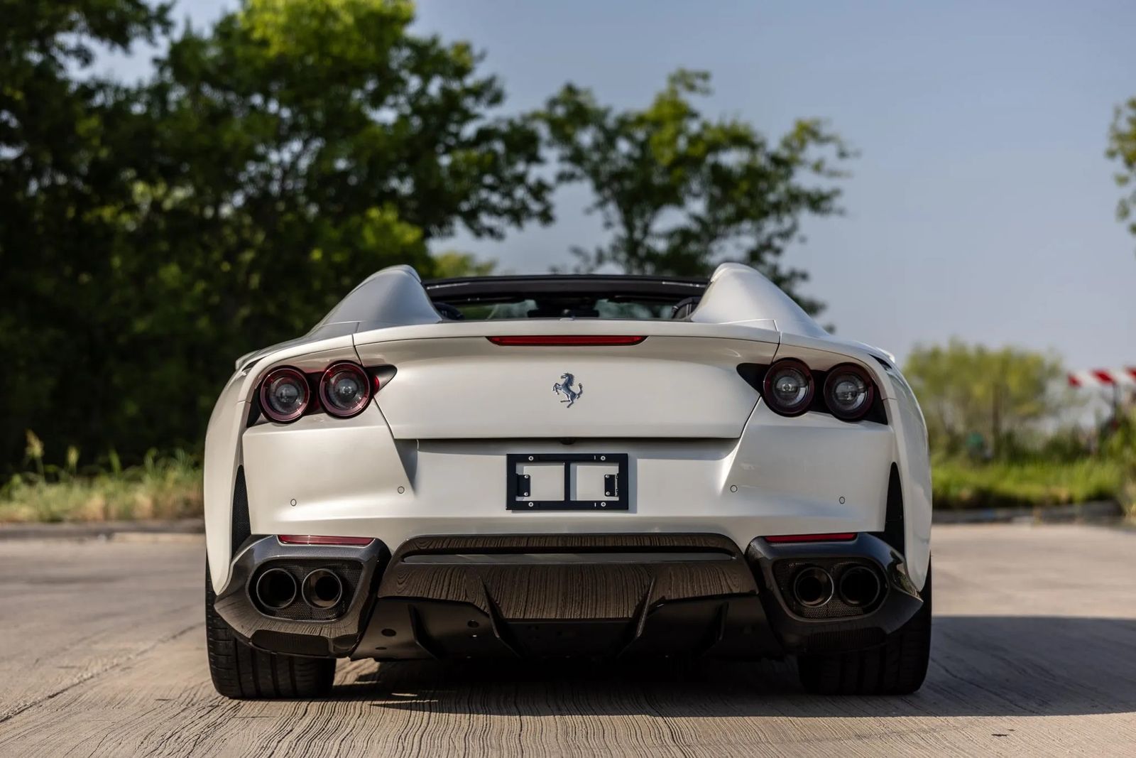 2021 Ferrari 812 GTS RWD