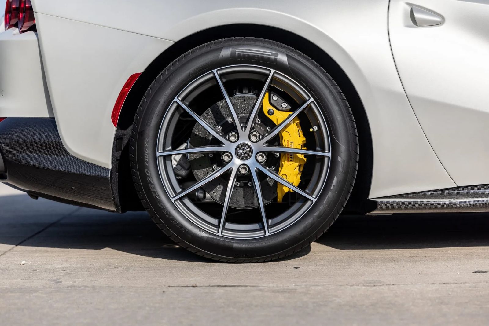 2021 Ferrari 812 GTS RWD