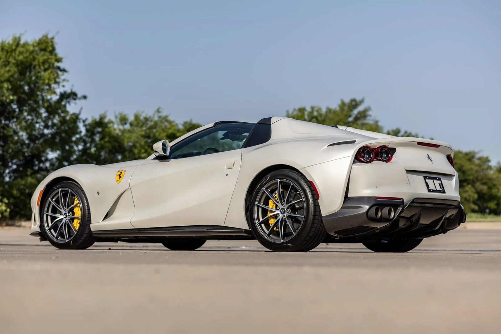 2021 Ferrari 812 GTS RWD