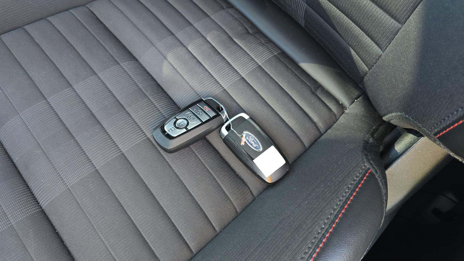 2025 Ford Explorer ST-Line AWD