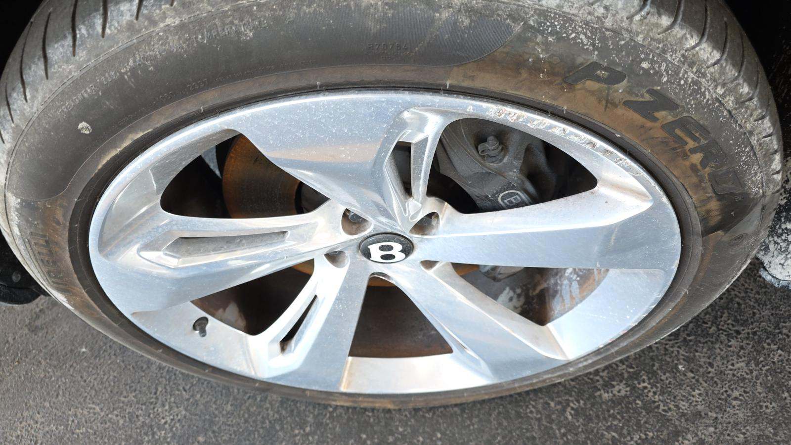 2023 Bentley Bentayga EWB Base AWD