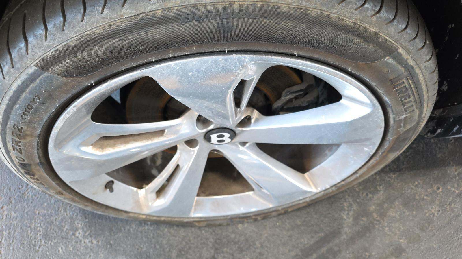 2023 Bentley Bentayga EWB Base AWD