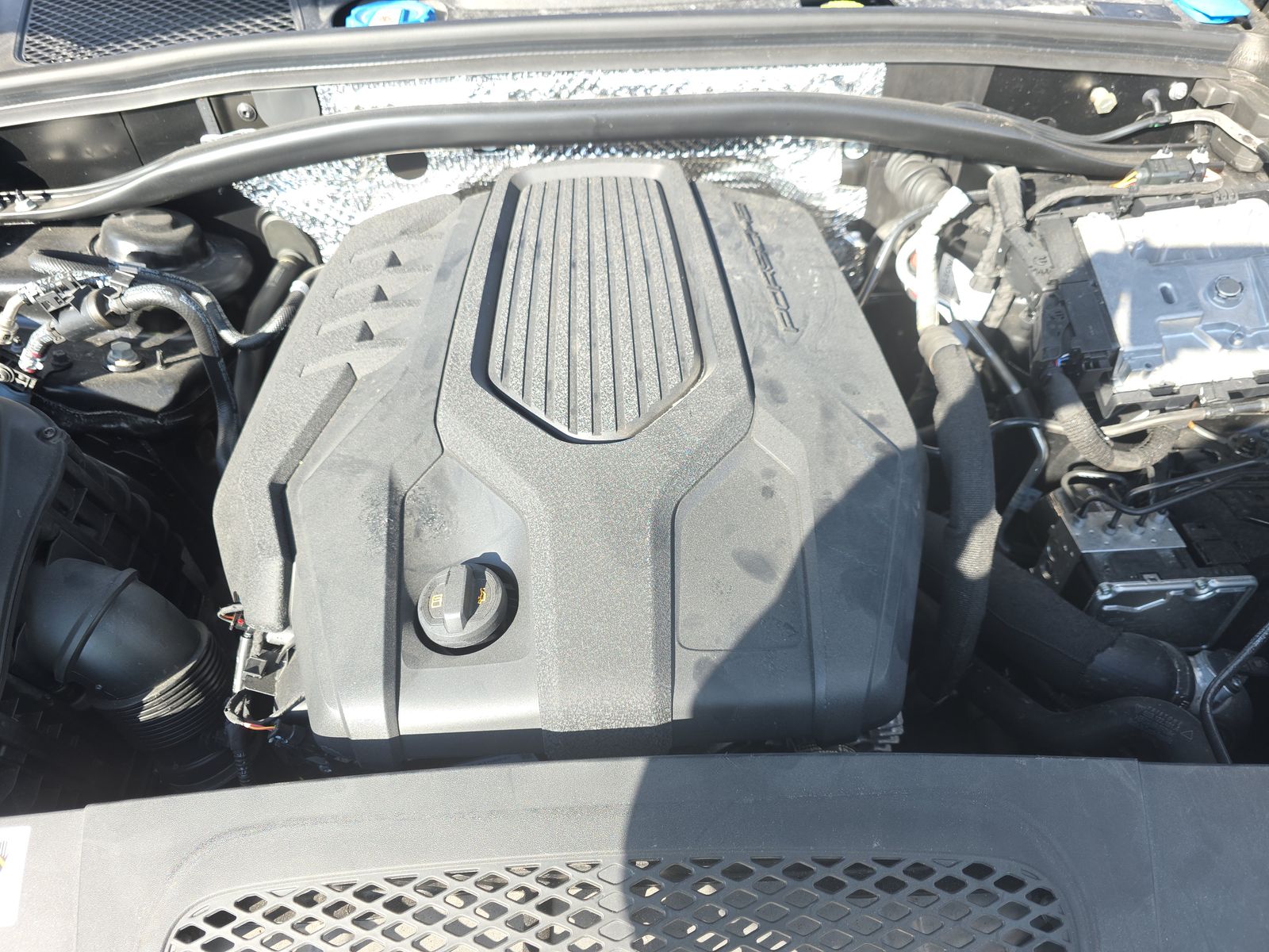 2024 Porsche Macan Base AWD