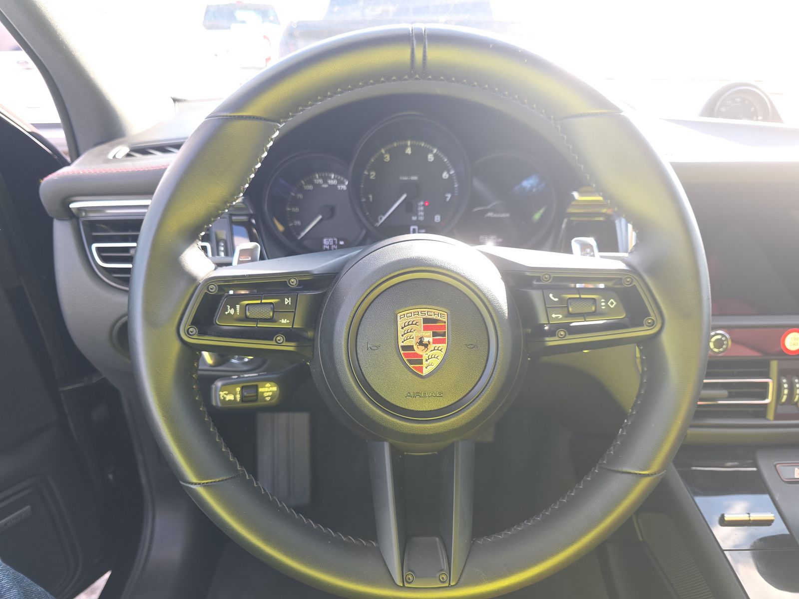 2024 Porsche Macan Base AWD