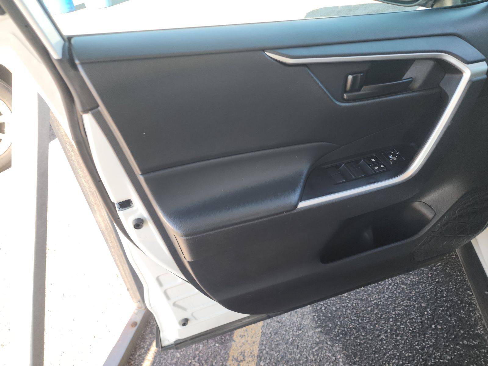 2024 Toyota RAV4 LE AWD