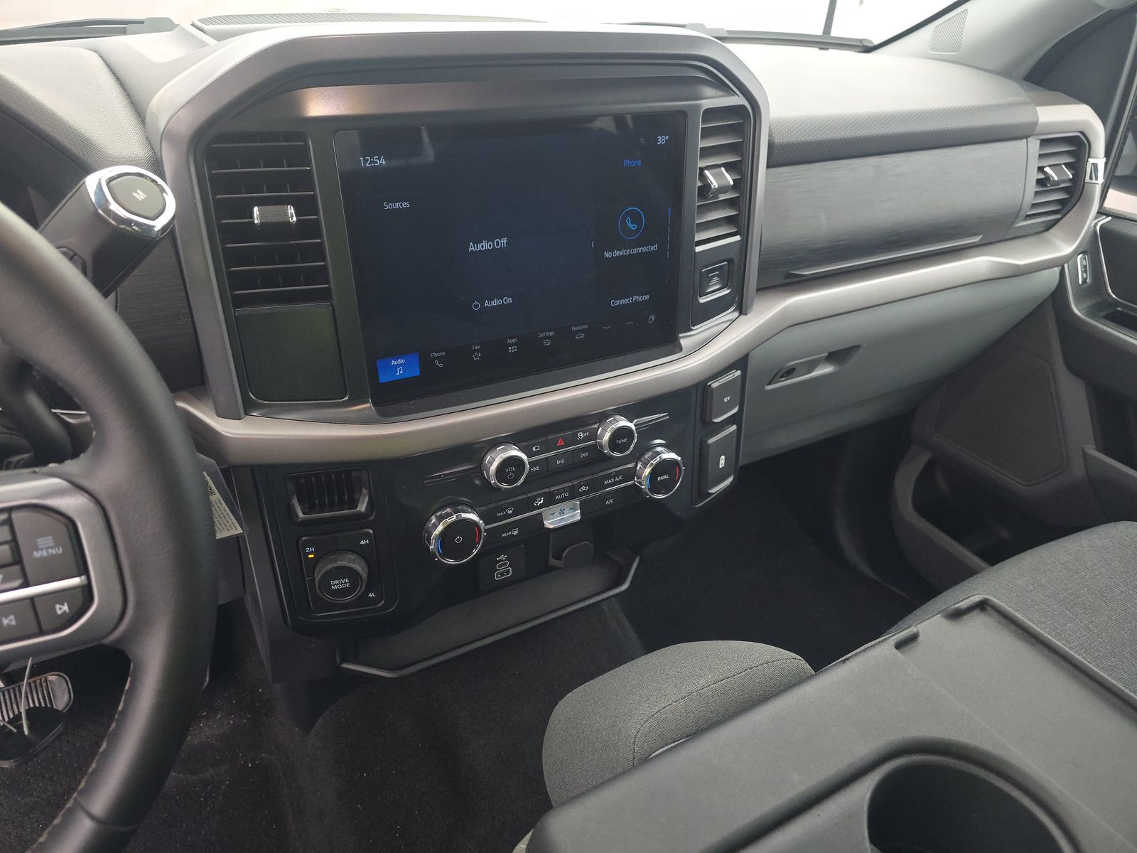 2025 Ford F-150 XLT AWD