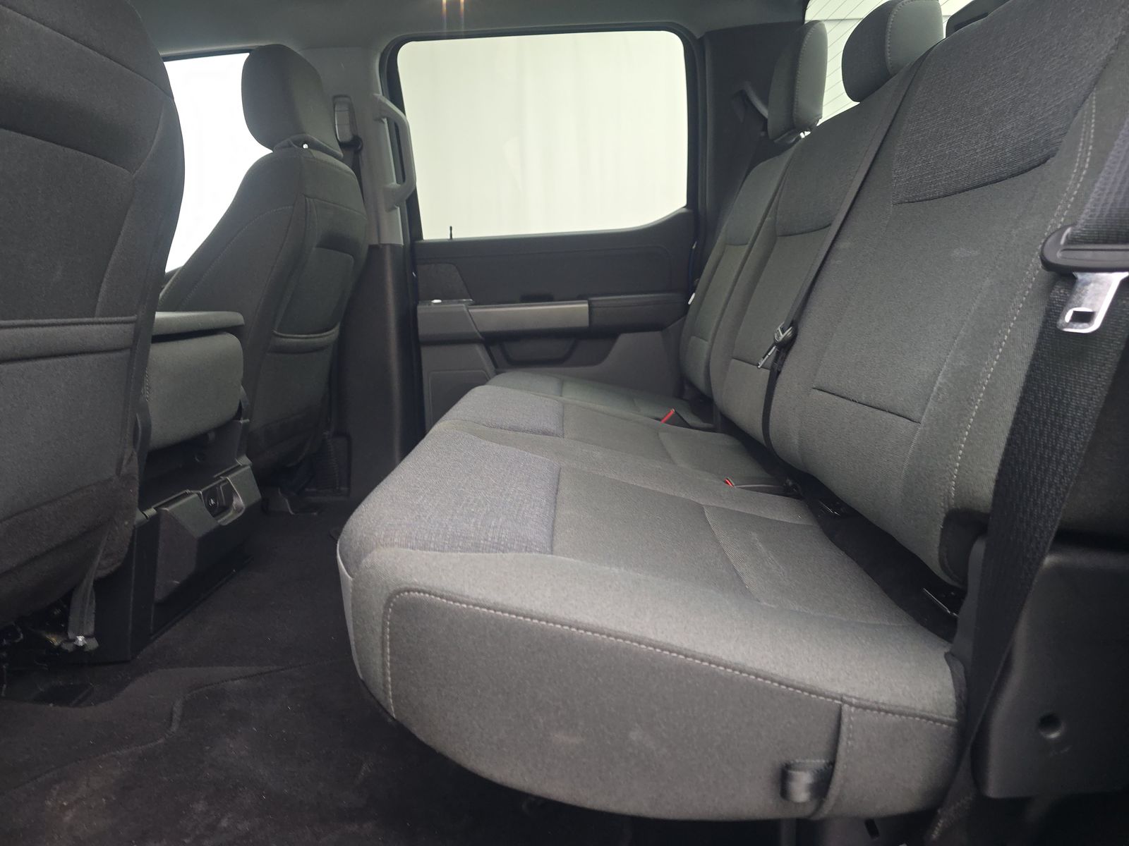 2025 Ford F-150 XLT AWD