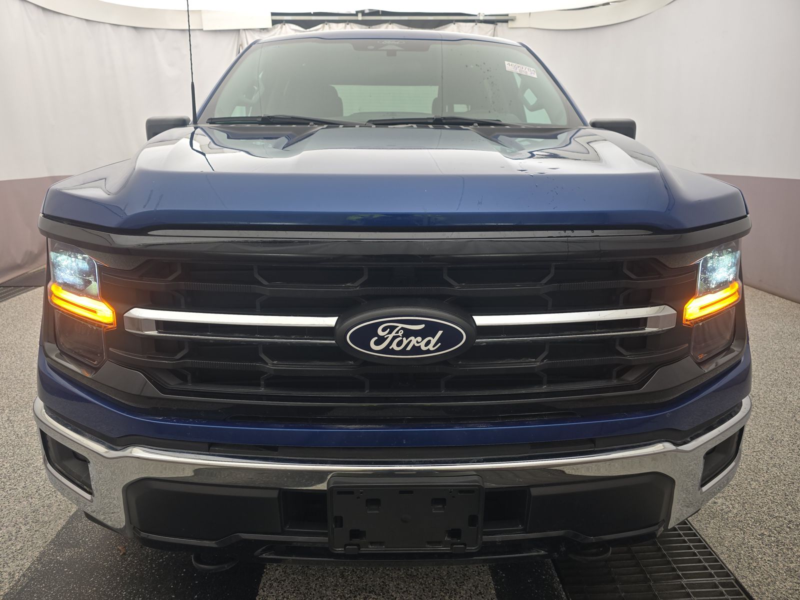 2025 Ford F-150 XLT AWD