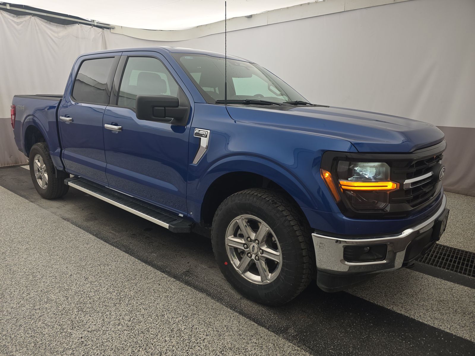 2025 Ford F-150 XLT AWD