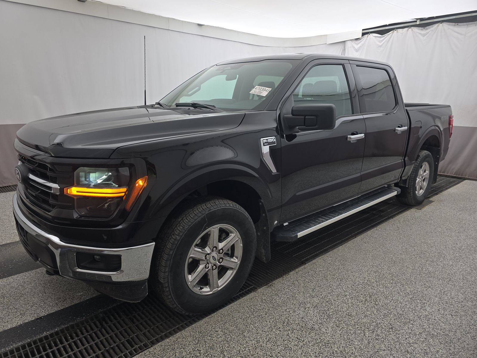 2025 Ford F-150 XLT AWD