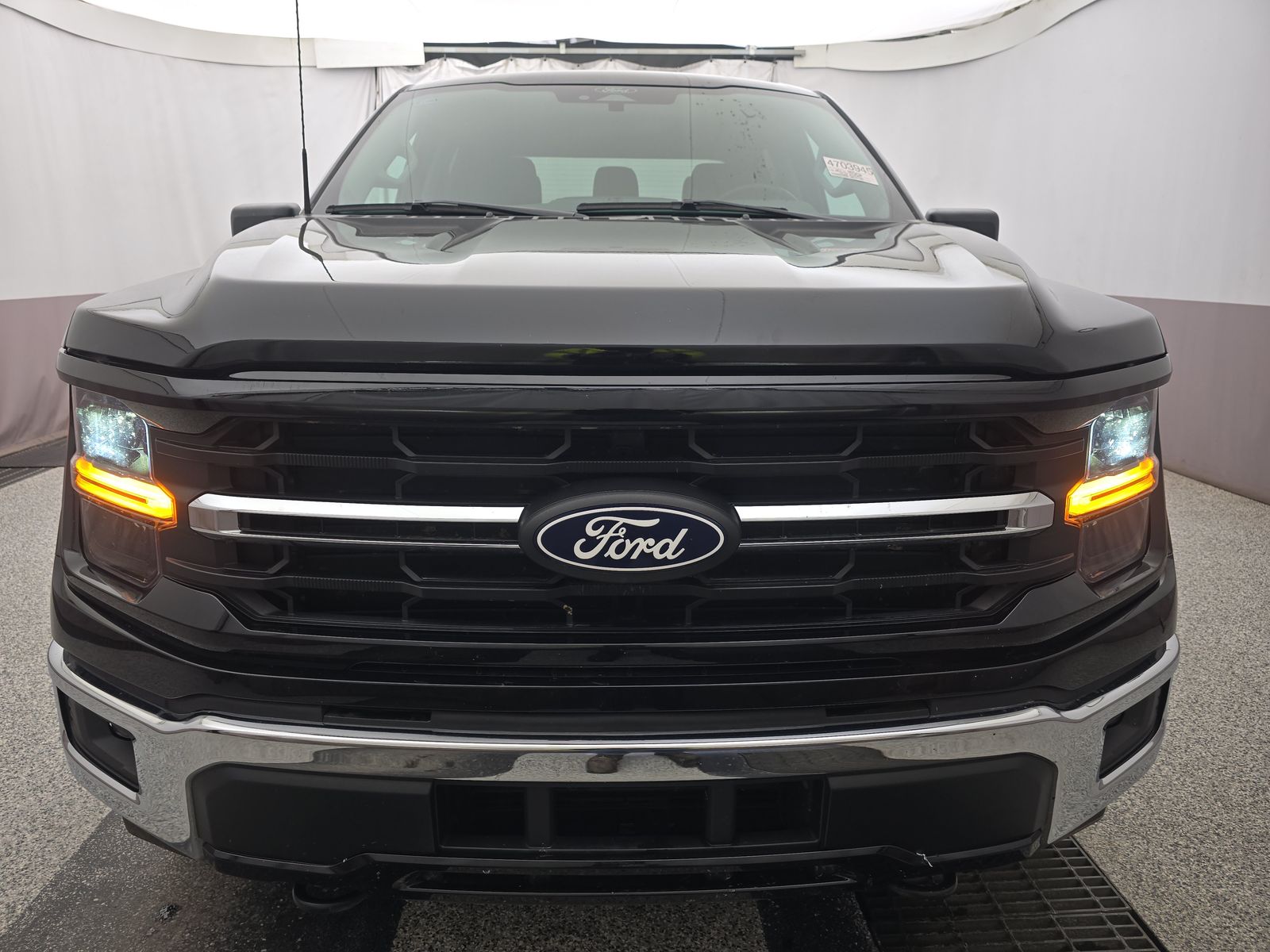 2025 Ford F-150 XLT AWD