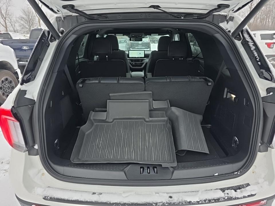 2025 Ford Explorer ST AWD