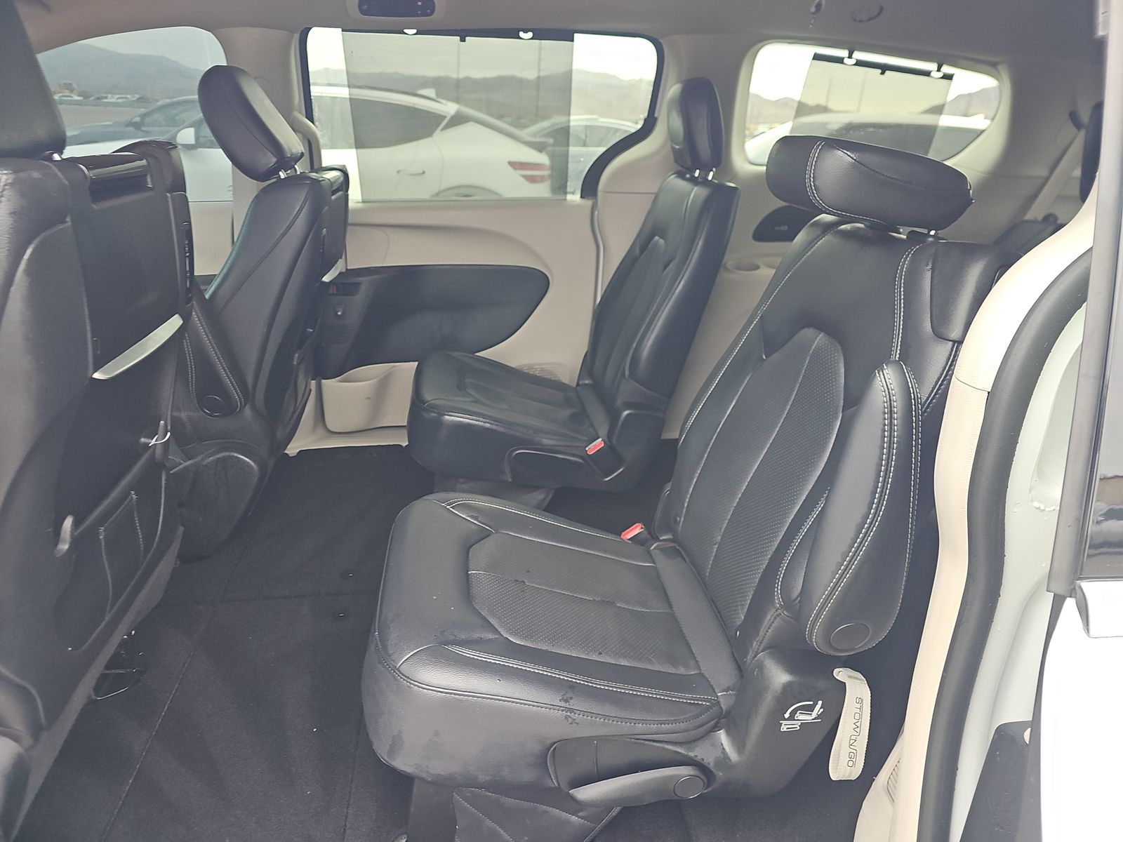 2022 Chrysler Pacifica Touring L FWD