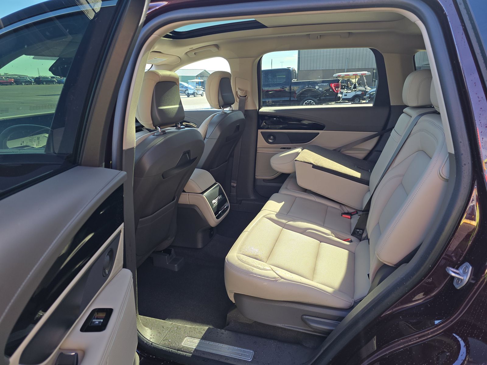 2025 Lincoln Nautilus Premiere AWD