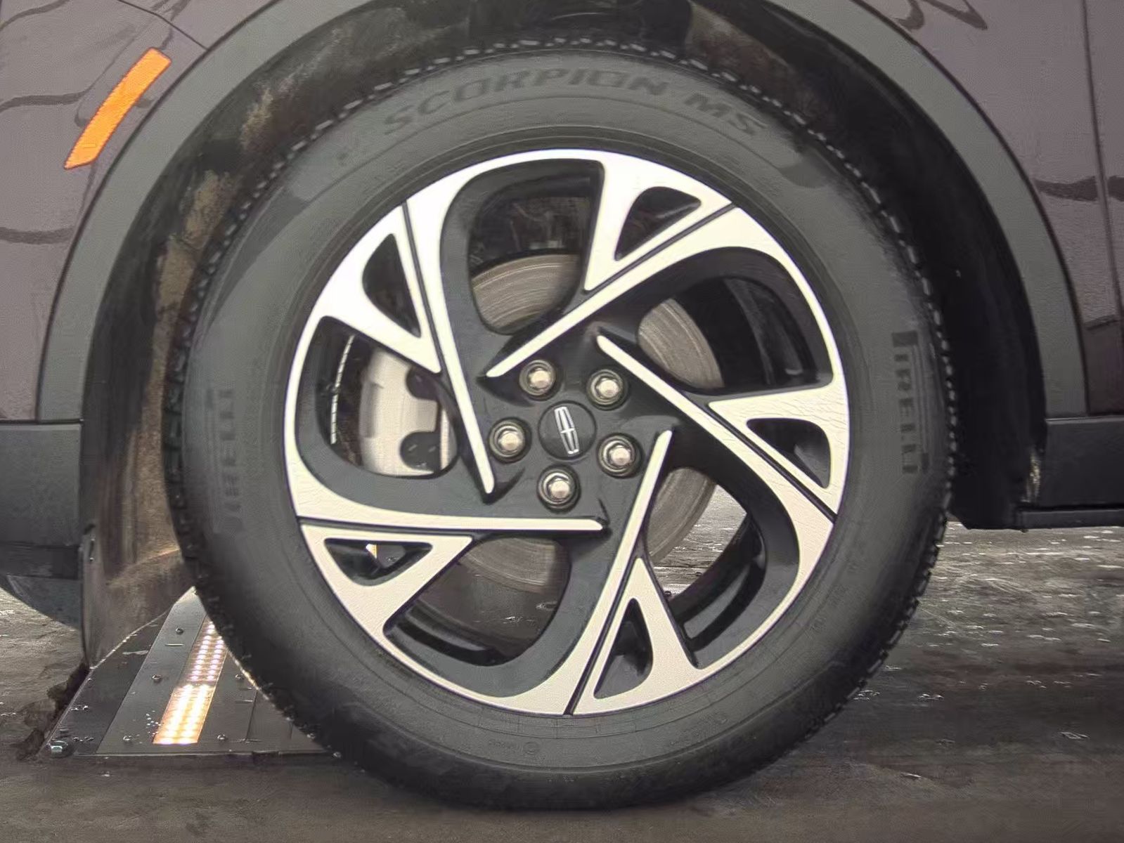 2025 Lincoln Nautilus Premiere AWD