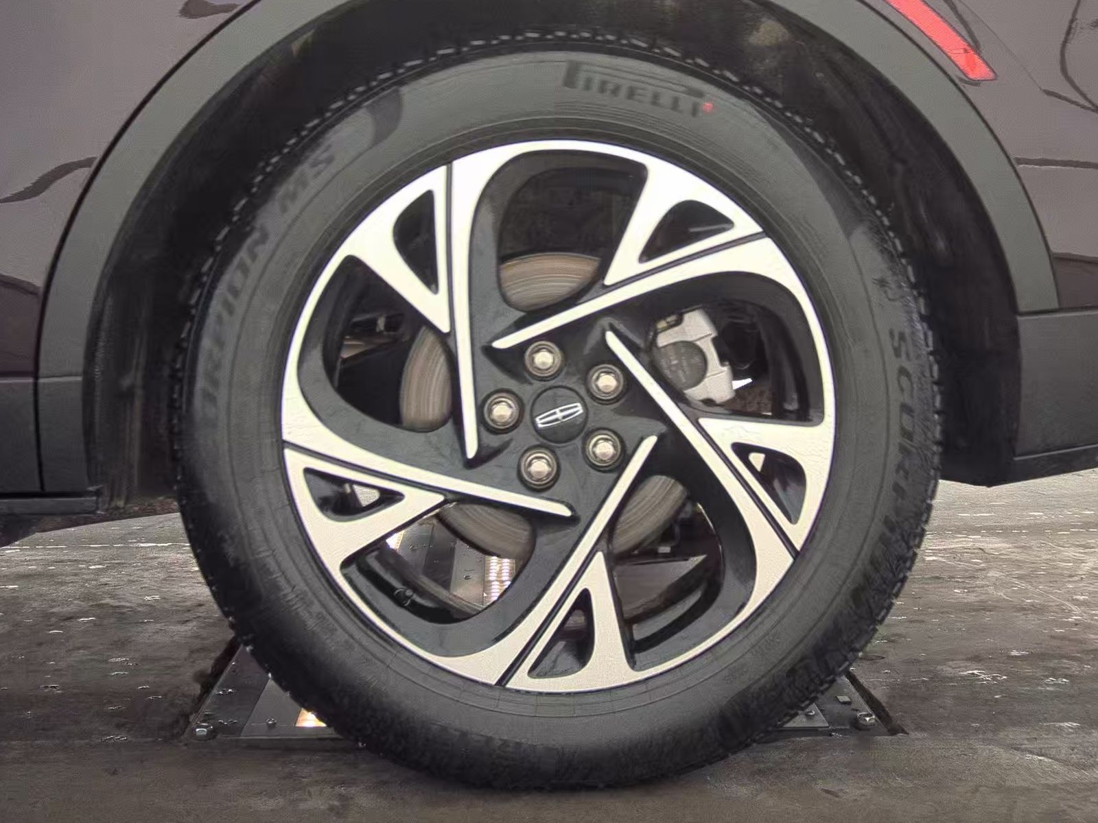 2025 Lincoln Nautilus Premiere AWD