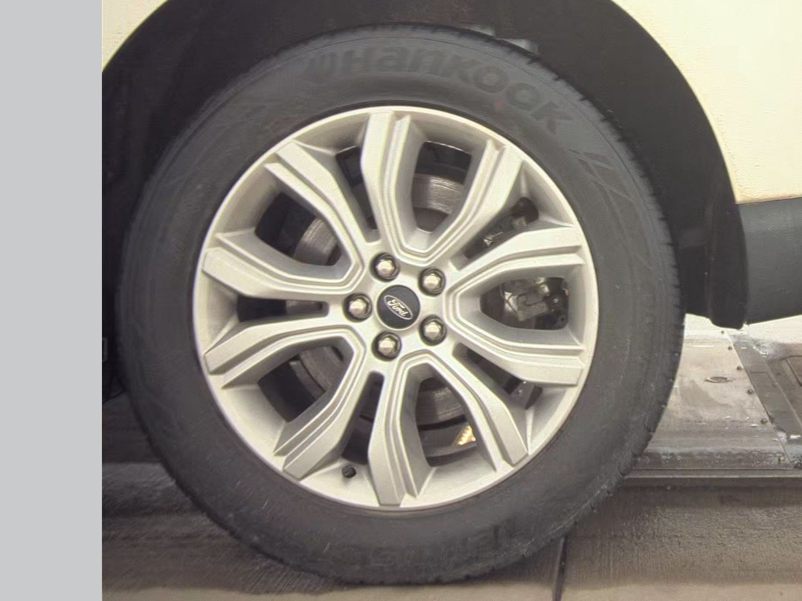 2023 Ford Edge Titanium AWD