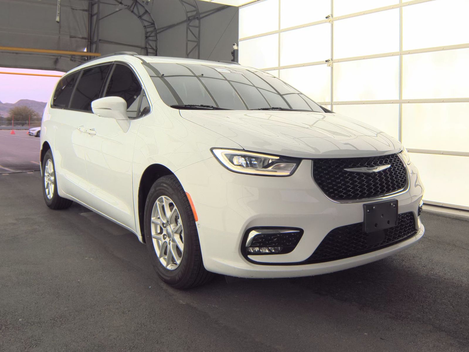 2022 Chrysler Pacifica Touring L FWD