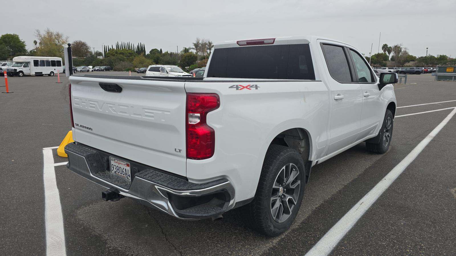 2024 Chevrolet Silverado 1500 LT AWD