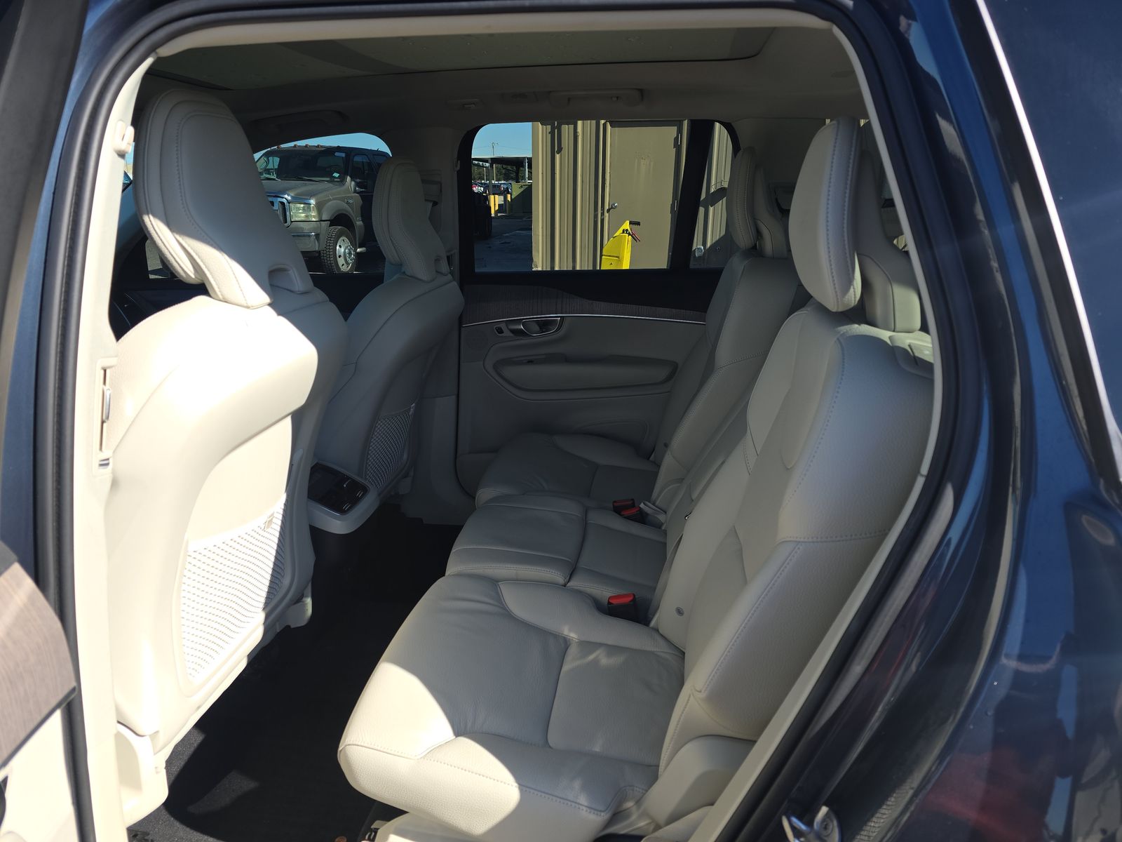 2024 Volvo XC90 B6 Plus AWD