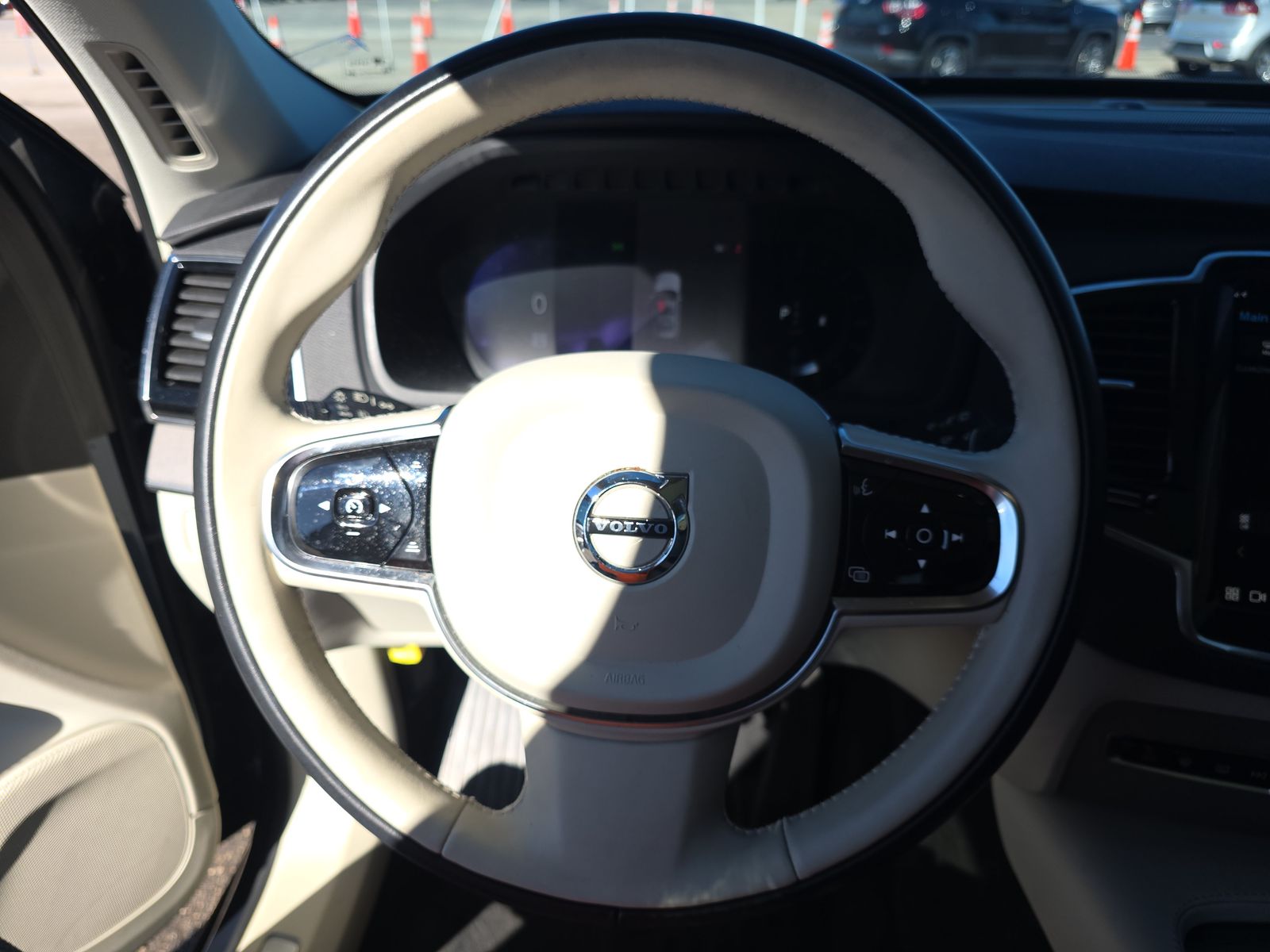 2024 Volvo XC90 B6 Plus AWD