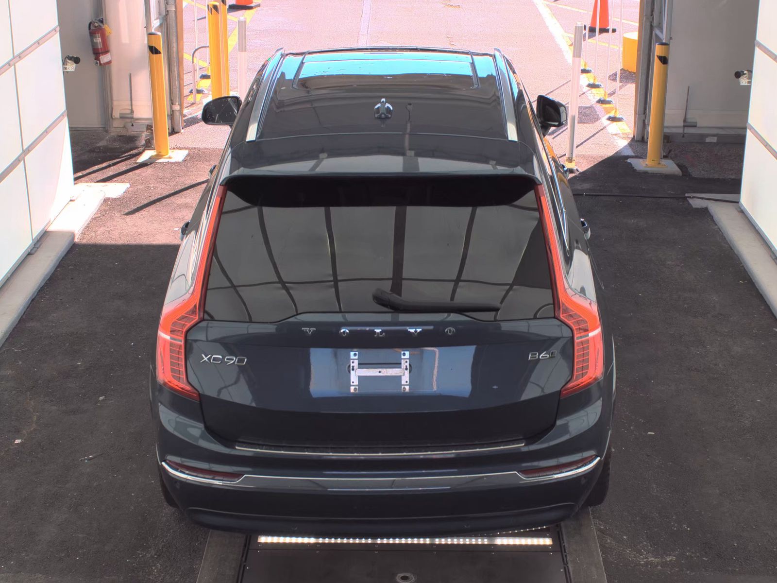 2024 Volvo XC90 B6 Plus AWD