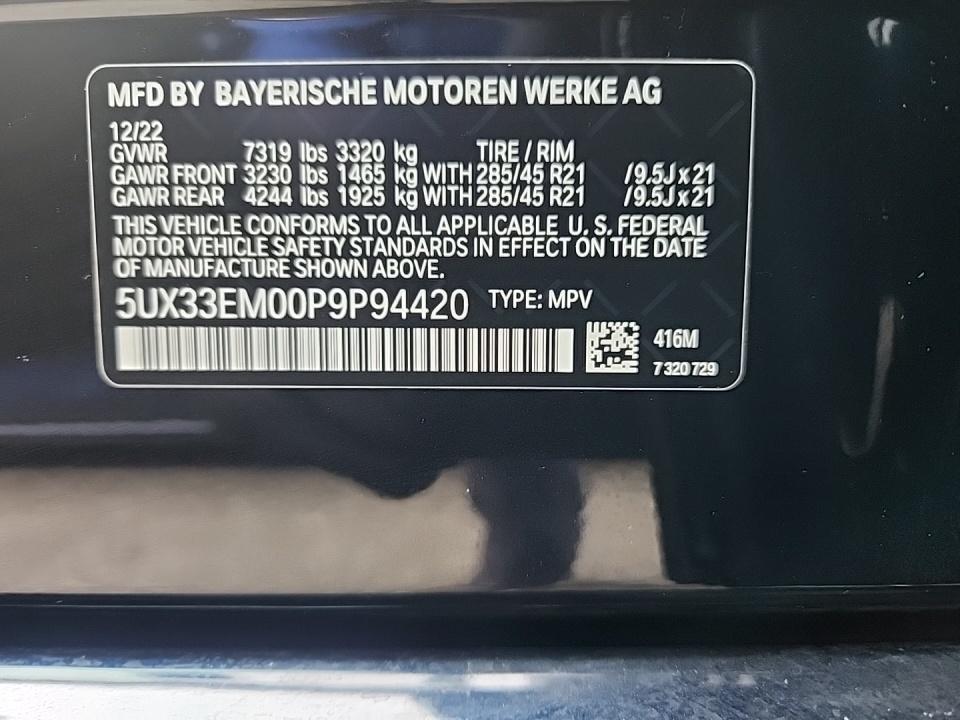 2023 BMW X7 M60i AWD