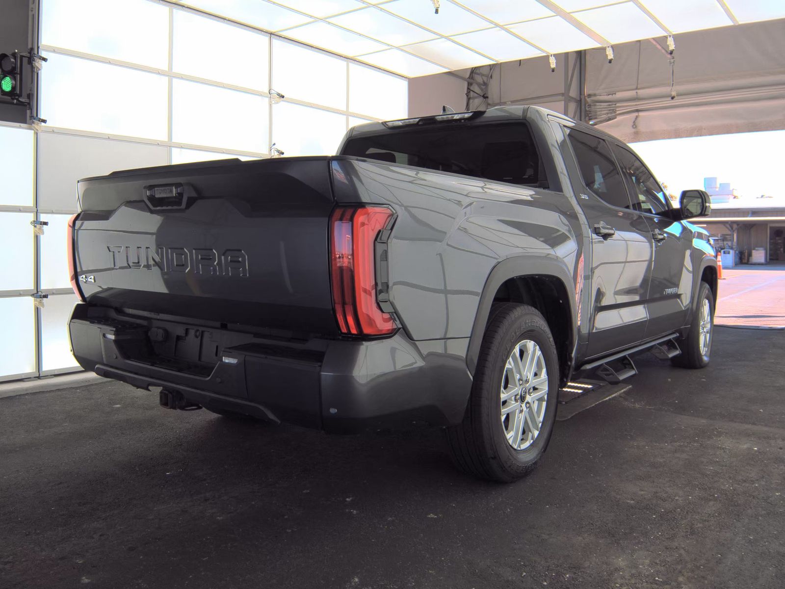 2023 Toyota Tundra SR5 AWD