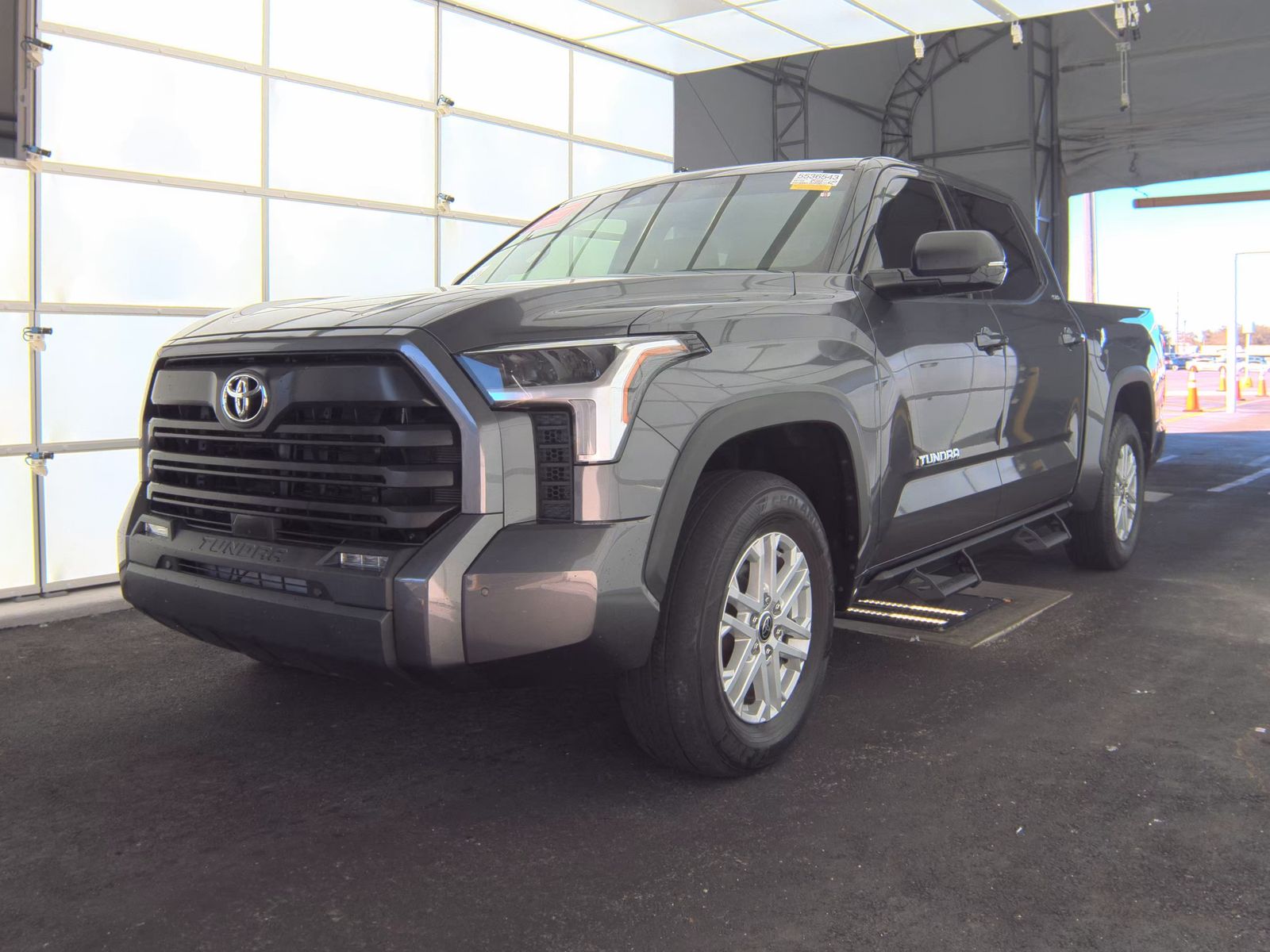 2023 Toyota Tundra SR5 AWD