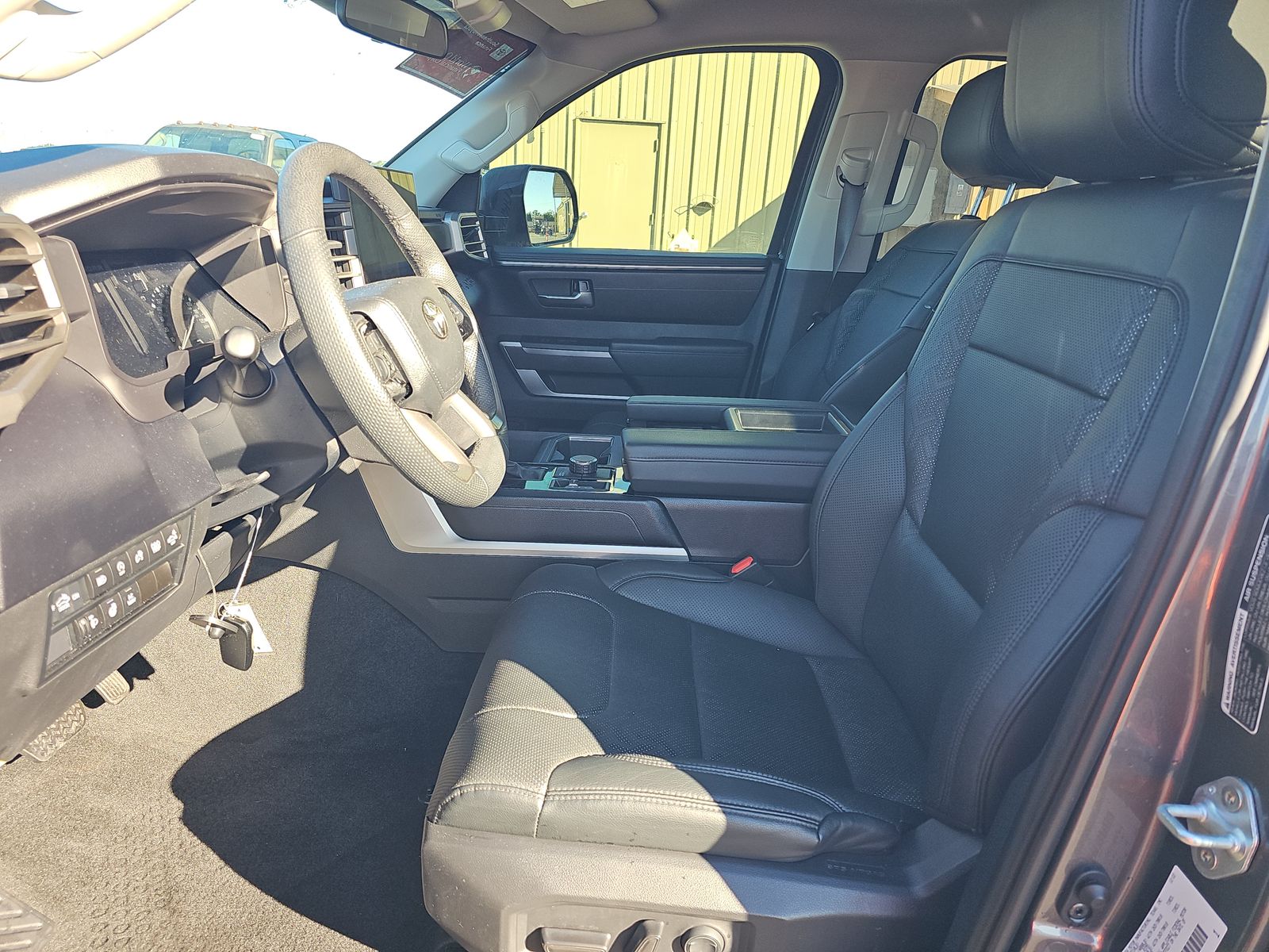 2023 Toyota Tundra SR5 AWD