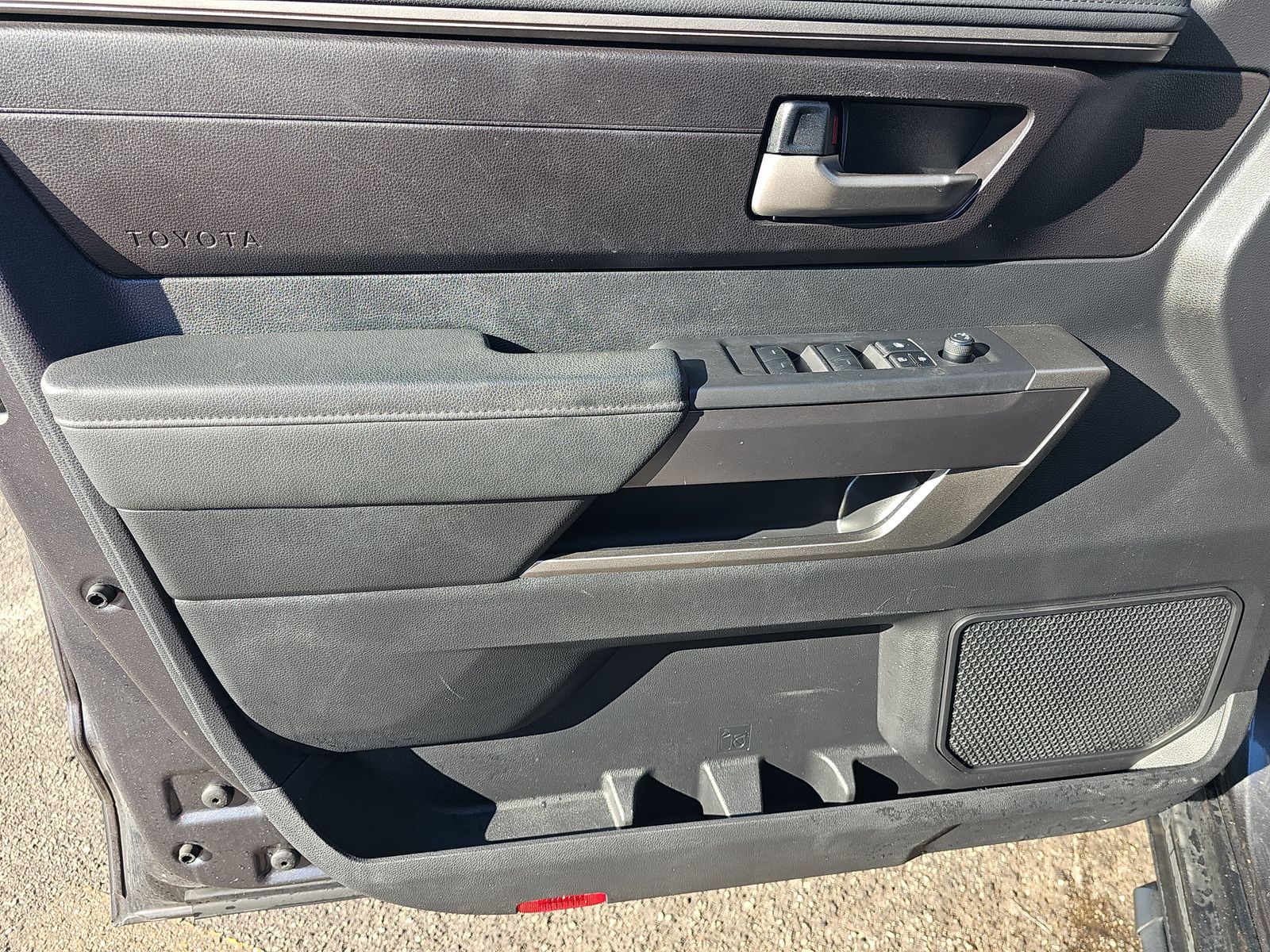 2023 Toyota Tundra SR5 AWD