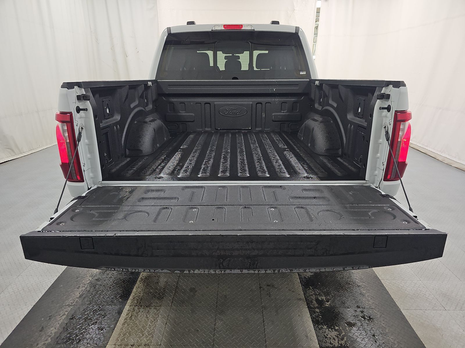 2024 Ford F-150 XLT AWD