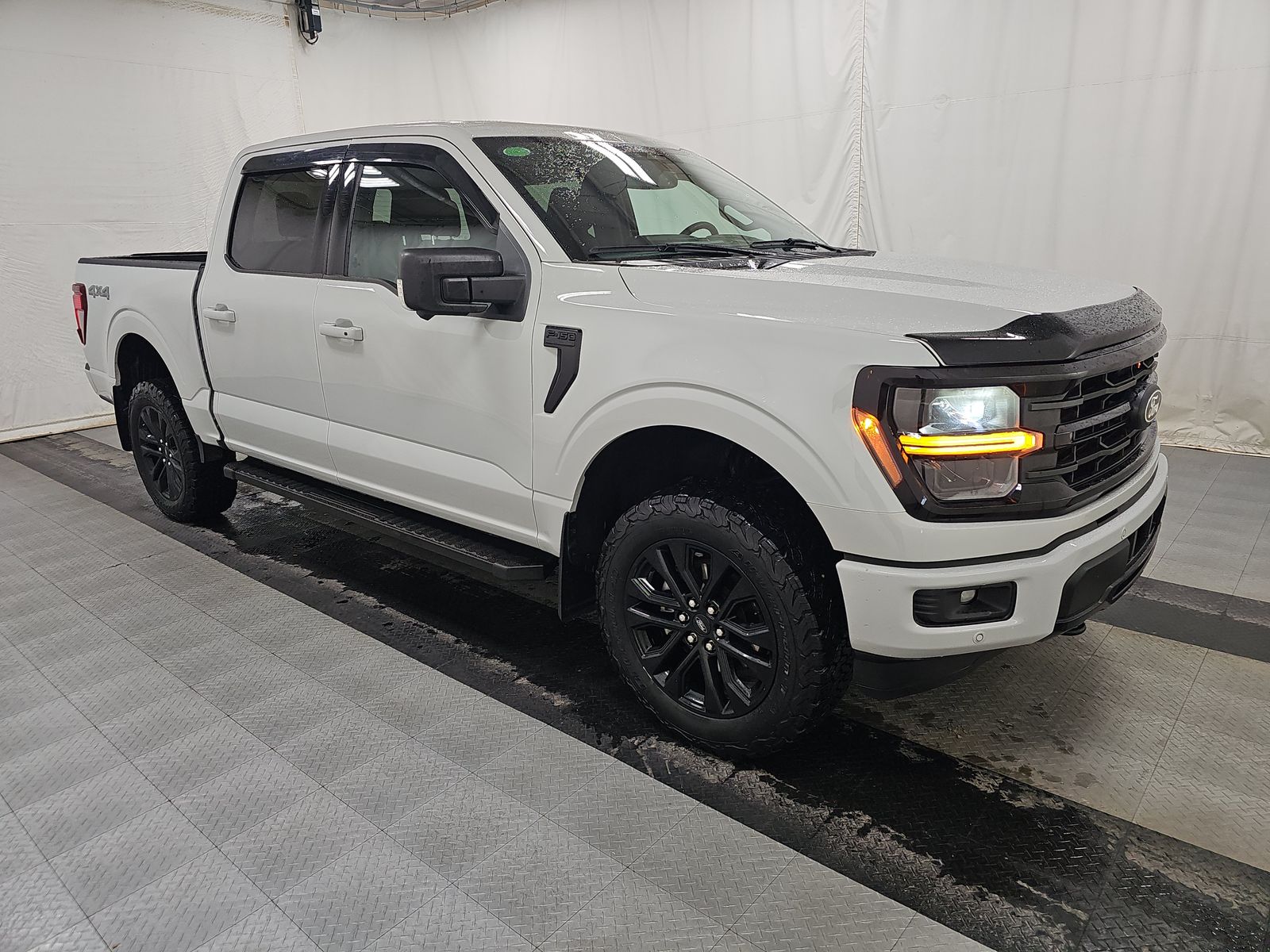 2024 Ford F-150 XLT AWD