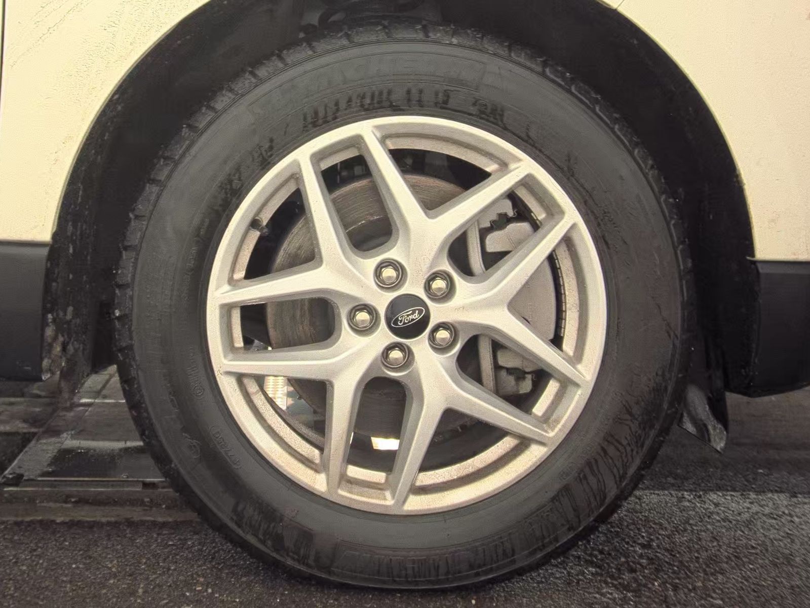 2023 Ford Edge SEL AWD