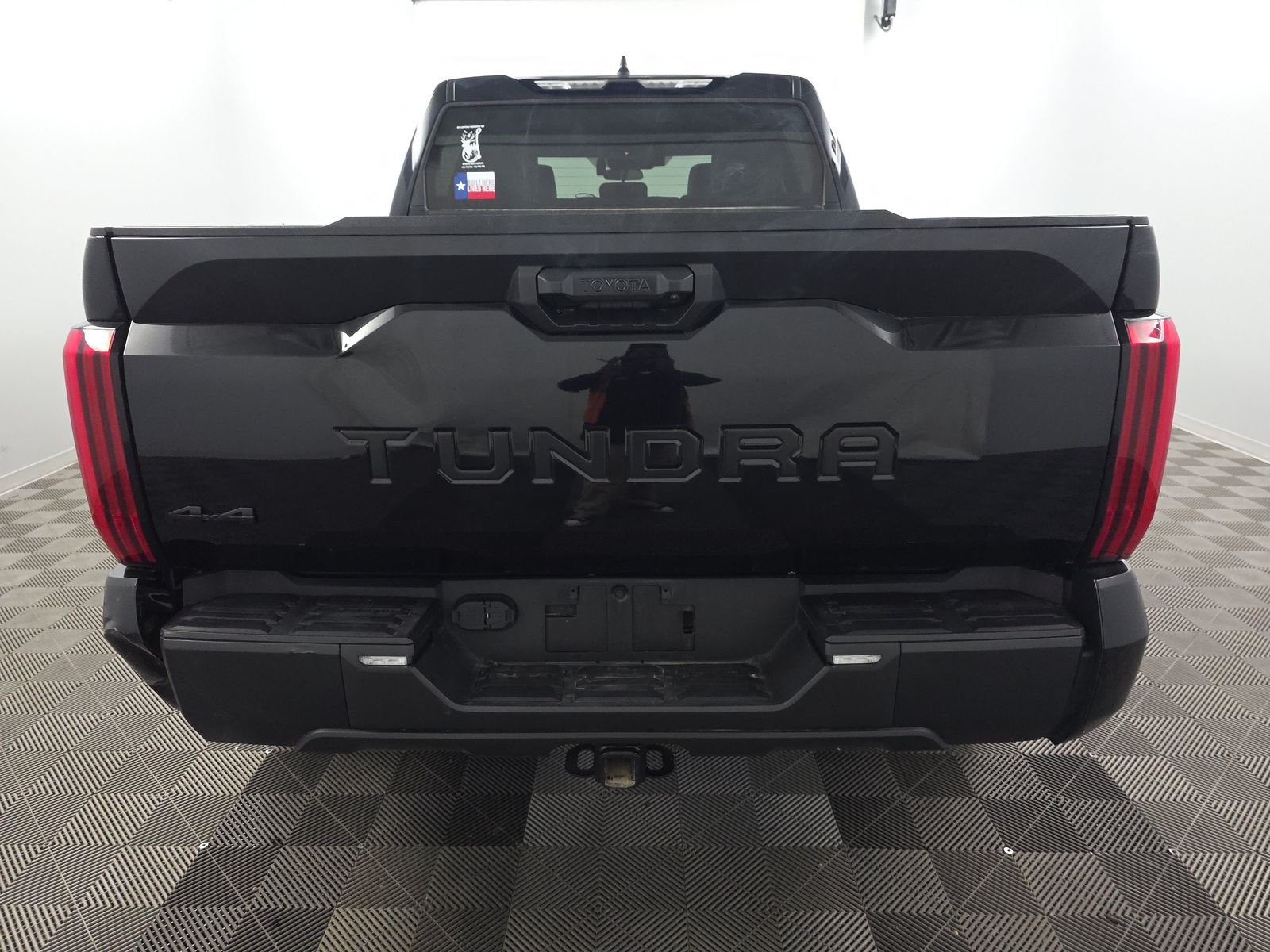 2024 Toyota Tundra SR5 AWD
