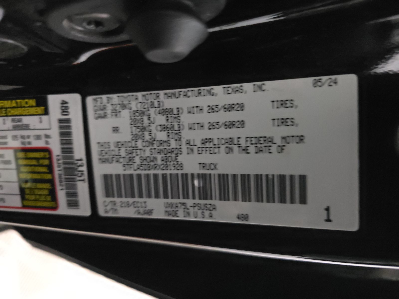 2024 Toyota Tundra SR5 AWD