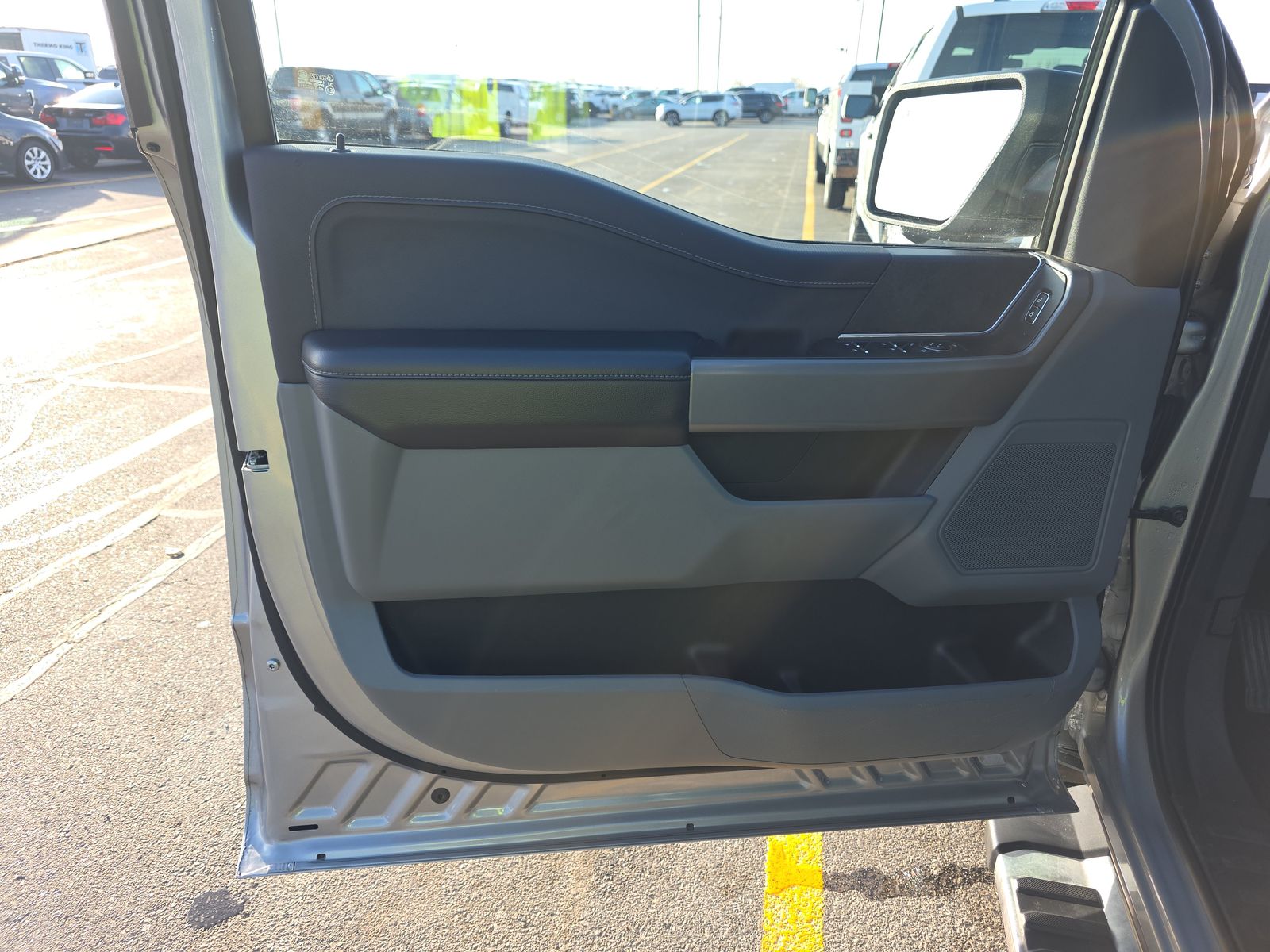 2024 Ford F-150 XLT AWD