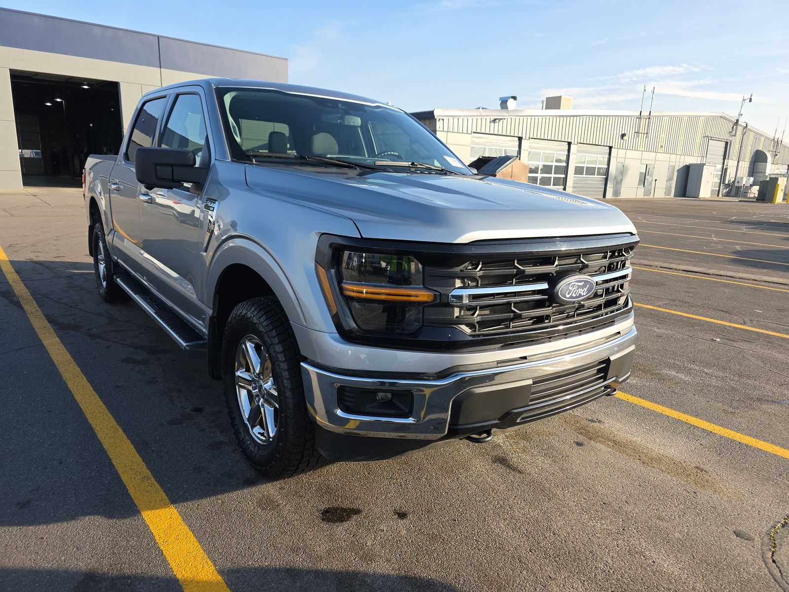 2024 Ford F-150 XLT AWD