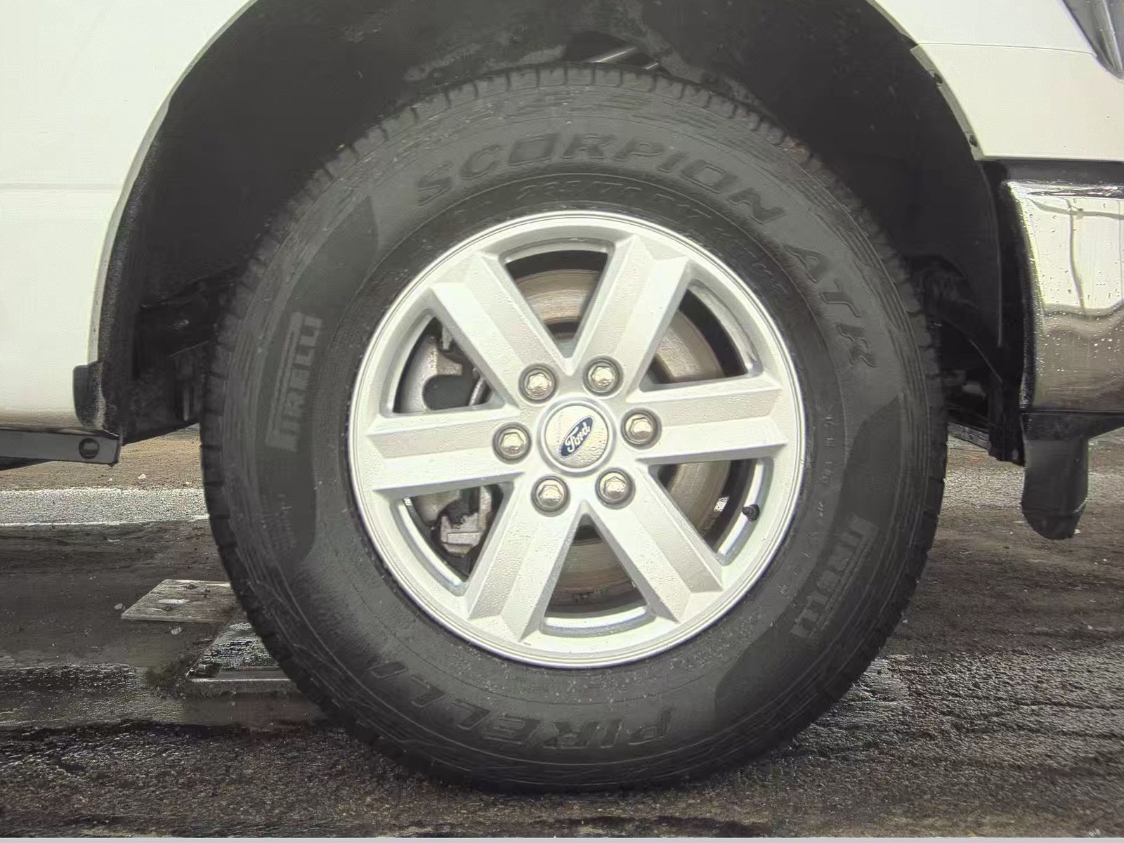 2023 Ford F-150 XLT AWD