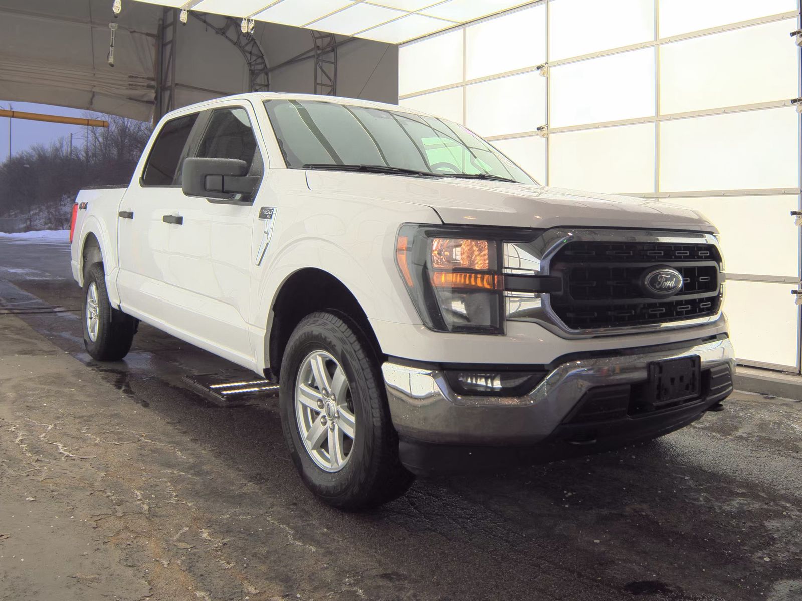 2023 Ford F-150 XLT AWD