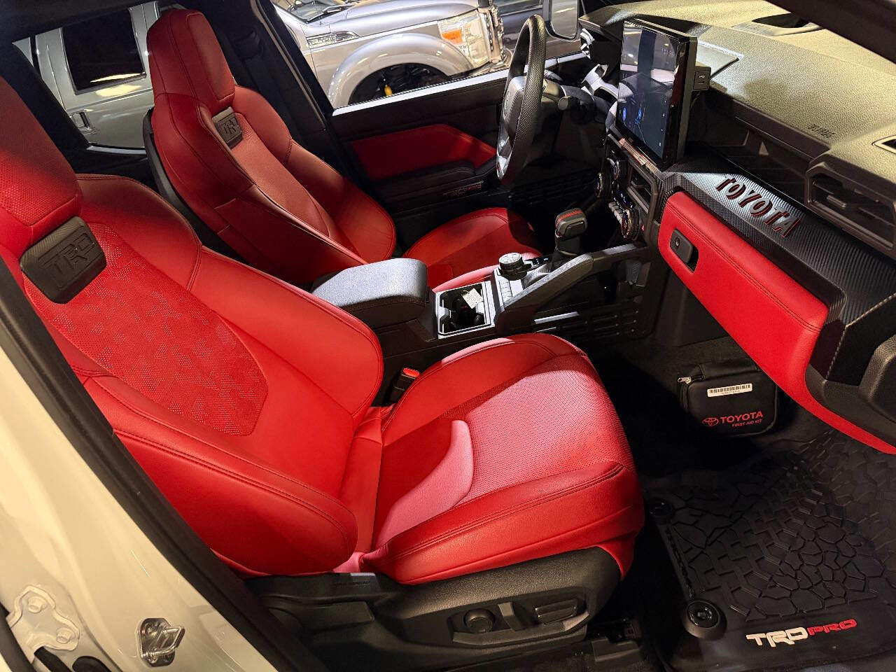 2025 Toyota Tacoma Hybrid TRD Pro AWD