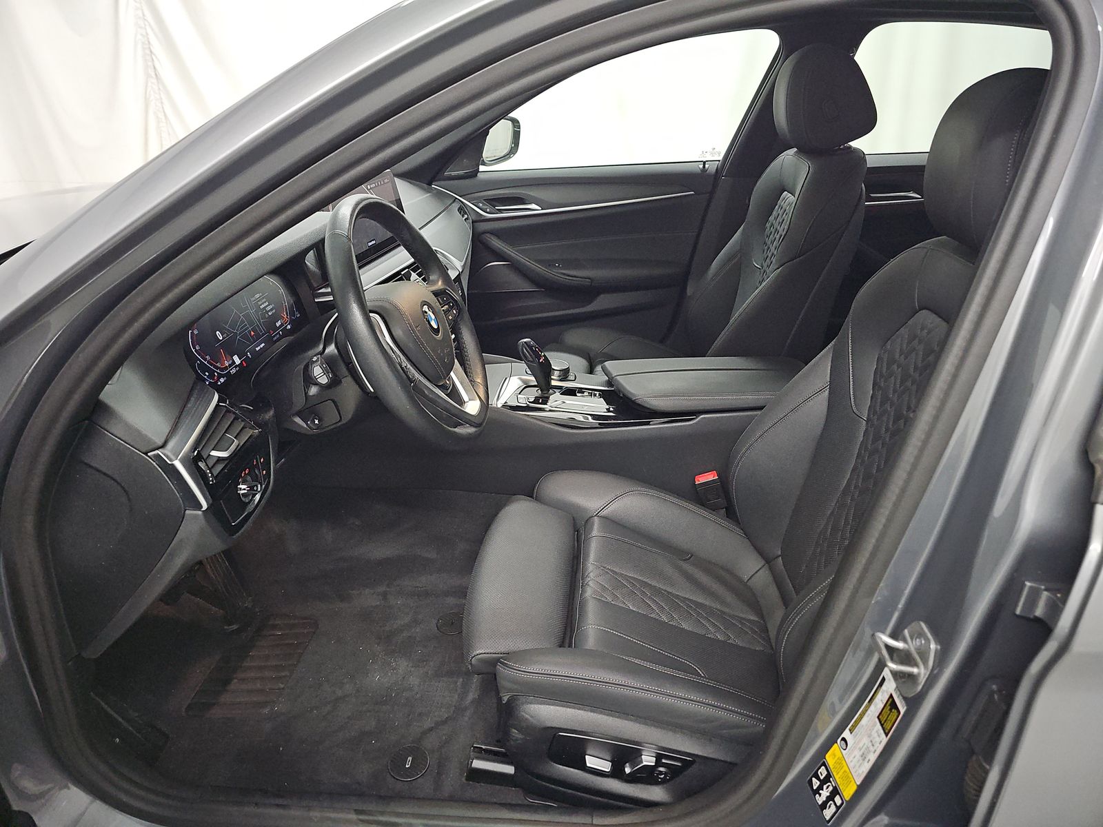 2023 BMW 5 Series 530i xDrive AWD