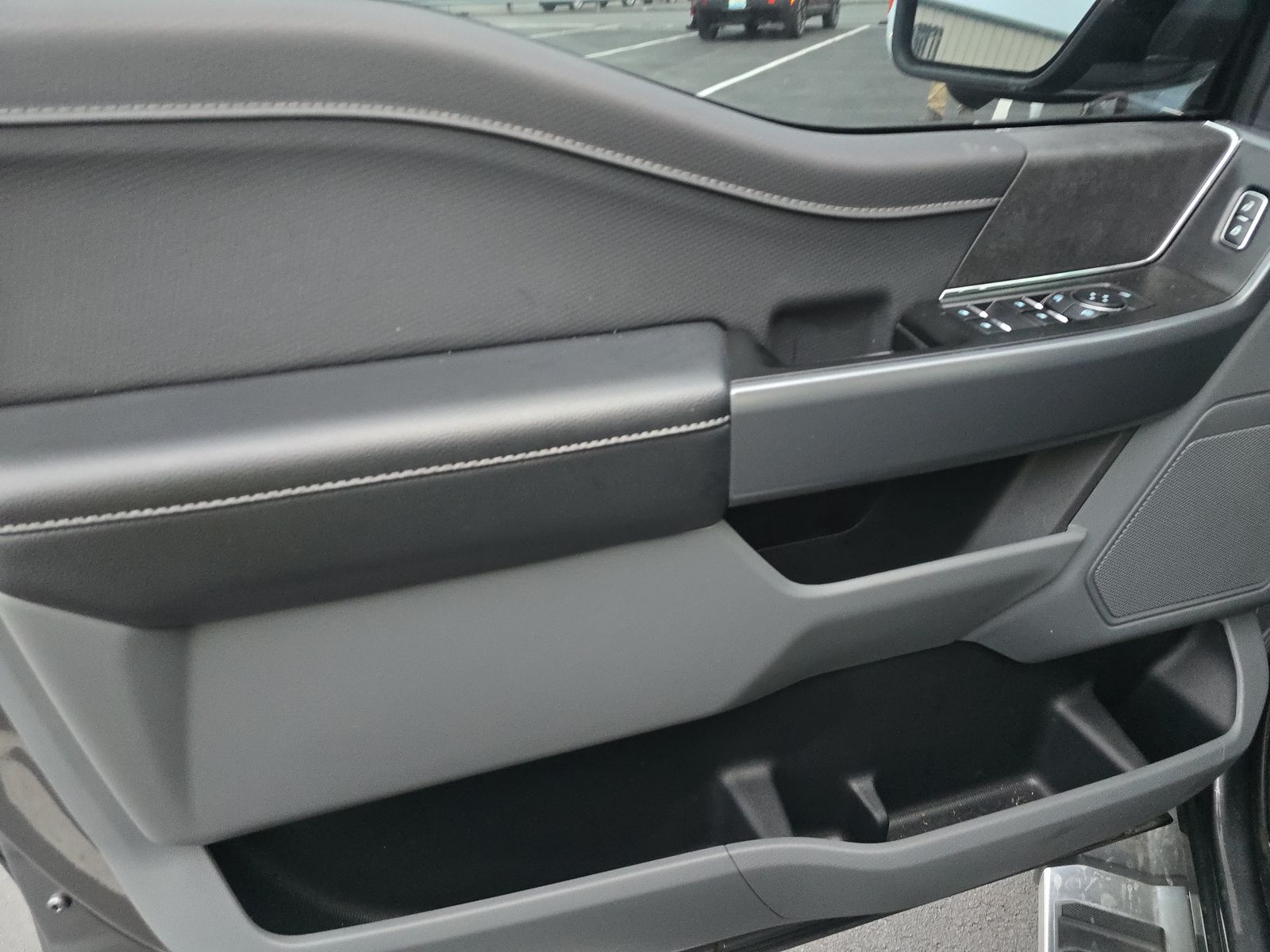 2024 Ford F-150 XLT AWD