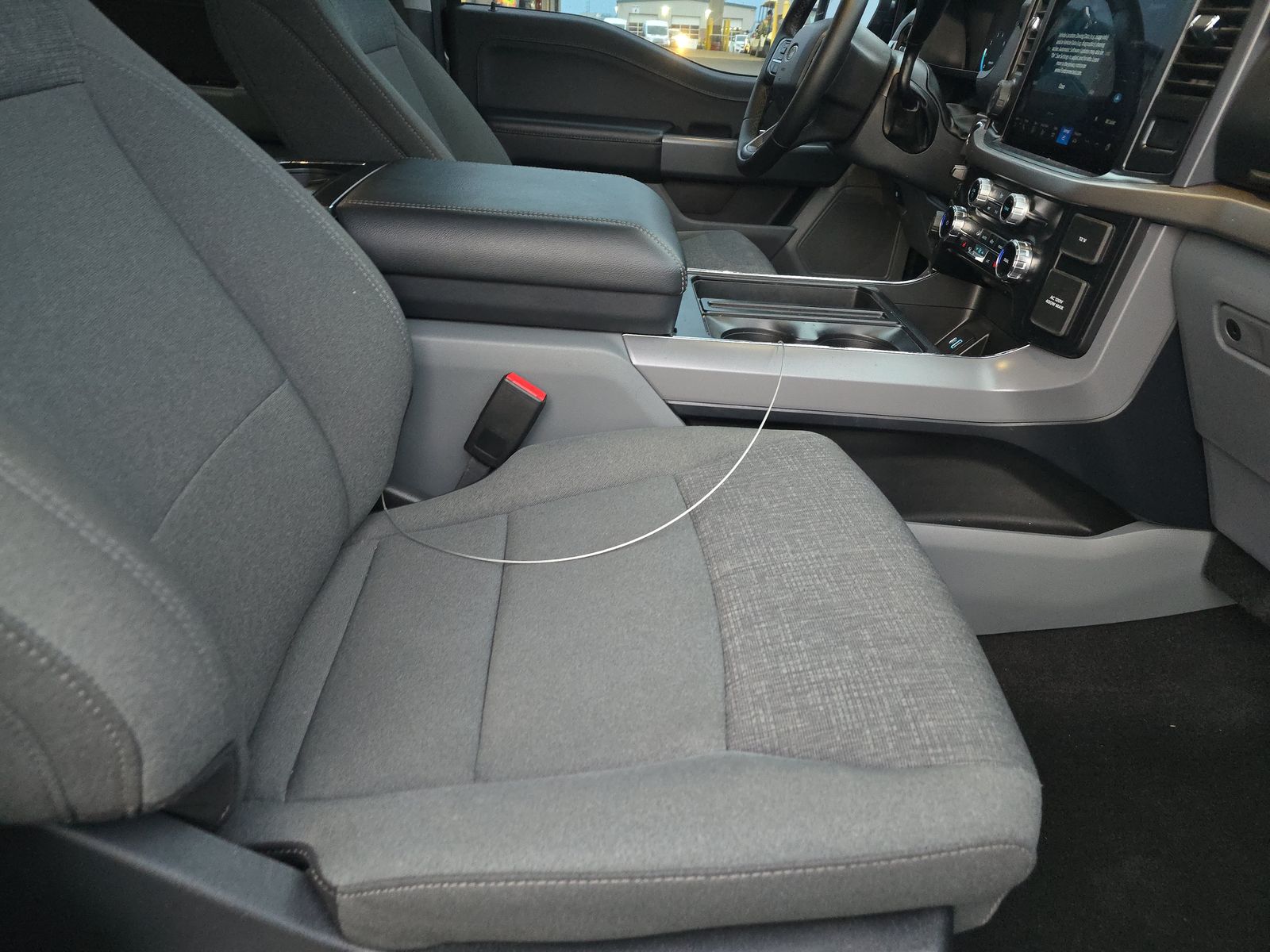 2024 Ford F-150 XLT AWD